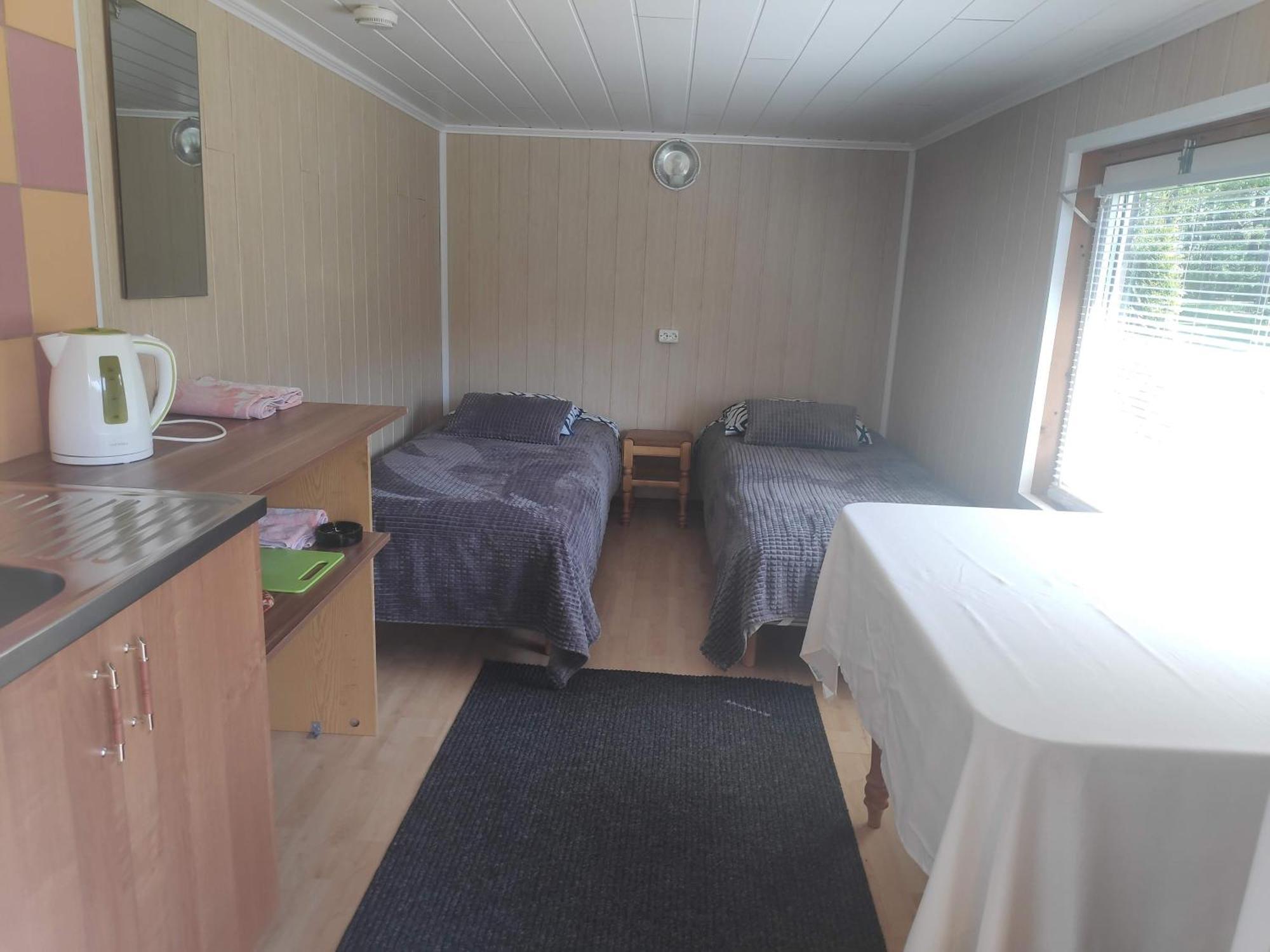 Auberge de jeunesse White House Puhkemaja à Uulu Extérieur photo