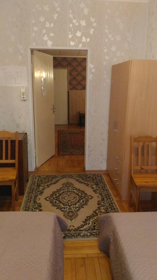 Auberge de jeunesse White House Puhkemaja à Uulu Extérieur photo