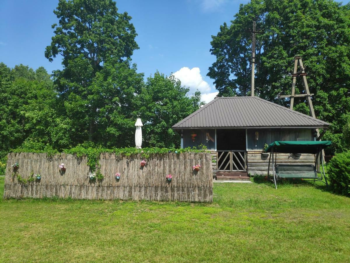 Auberge de jeunesse White House Puhkemaja à Uulu Extérieur photo